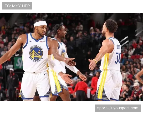 勇士队豪取八连胜，联盟最热球队之一，勇士队十佳球